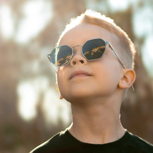 Aurora elegance - lasten aurinkolasit - retkeily 75 €