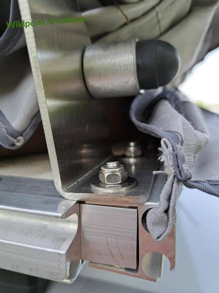 Auton kattoteltta ilma pitkä 1.4 harmaa - harmaa - kattoteltta - wildpoint retkeily 1 390 €