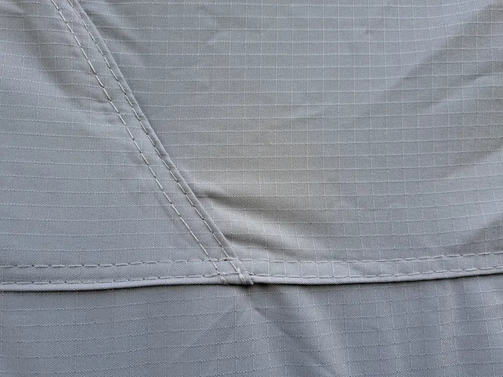 Auton kattoteltta ilma pitkä 1.6 harmaa - harmaa - kattoteltta - wildpoint retkeilyvarusteet verkkokaupasta 1 495 €