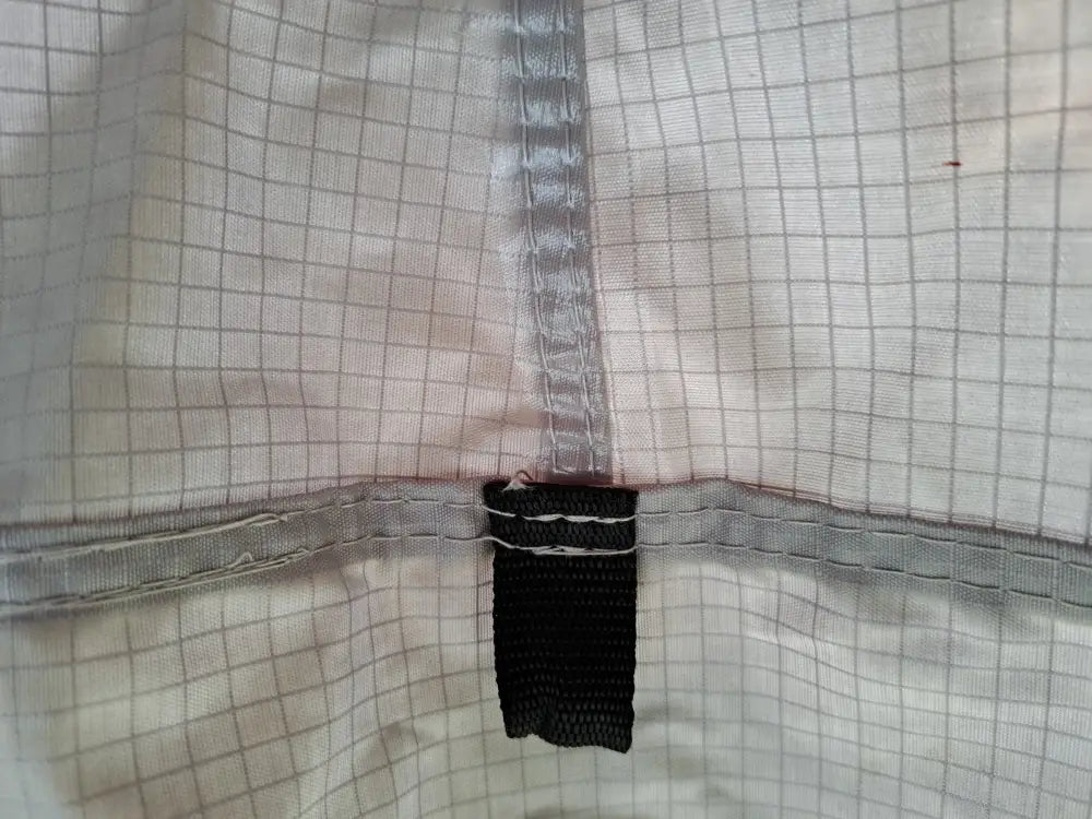 Auton kattoteltta ilma pitkä 1.6 harmaa - harmaa - kattoteltta - wildpoint retkeilyvarusteet verkkokaupasta 1 495 €