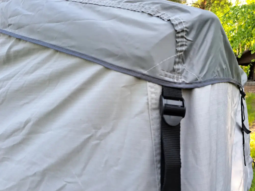 Auton kattoteltta ilma pitkä 1.6 harmaa - harmaa - kattoteltta - wildpoint retkeilyvarusteet verkkokaupasta 1 495 €