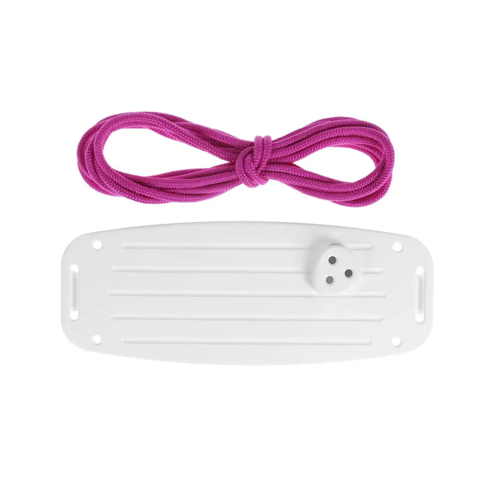 Classic birch fuchsia - fuksianvärinen punottu naru ja valkoinen muovinen kiinnitysteline kolmella ruuvinreiällä