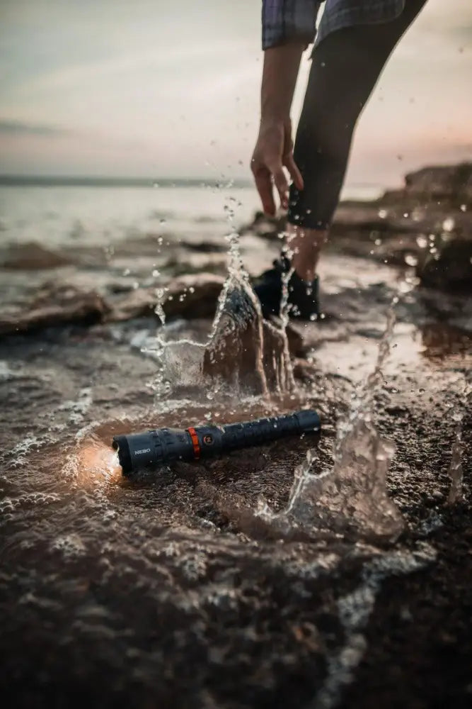 Davinci 8000 - käsivalaisin - wildpoint outdoors - varusteet retkeilyvarusteet verkkokaupasta 129,90 €