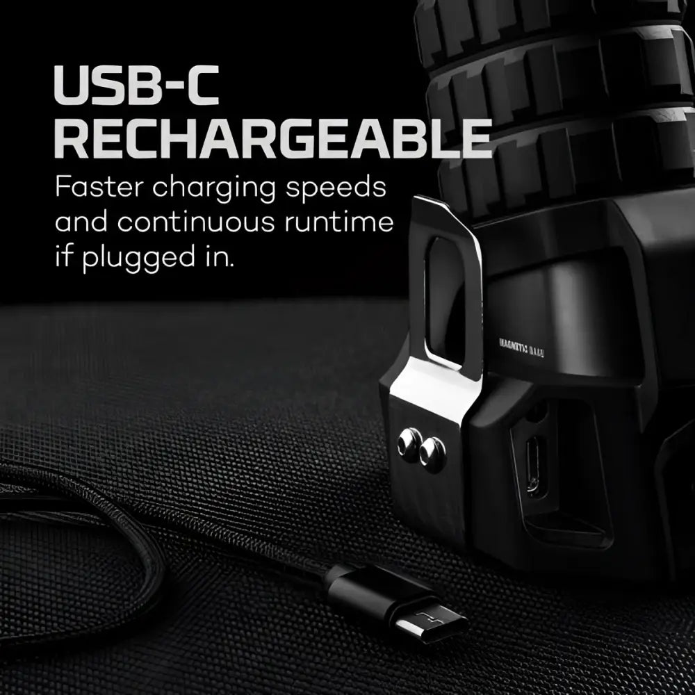 Musta rugged luxtreme sl 75 kameran linssi magneettisella jalustalla ja usb-c-latausportilla takapuolelta