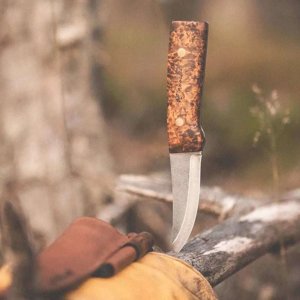 Metsästysveitsi täyspitkä tumma kahva - knife - wildpoint retkeilyvarusteet verkkokaupasta