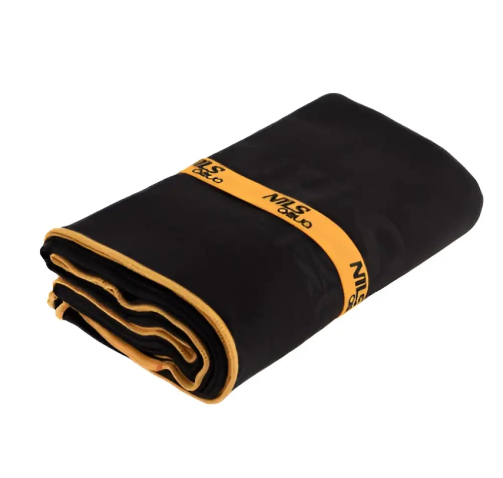 Mikrokuitupyyhe 180x100 cm nar12 nils aqua - musta - accessories - wildpoint retkeilyvarusteet verkkokaupasta 16,90 €