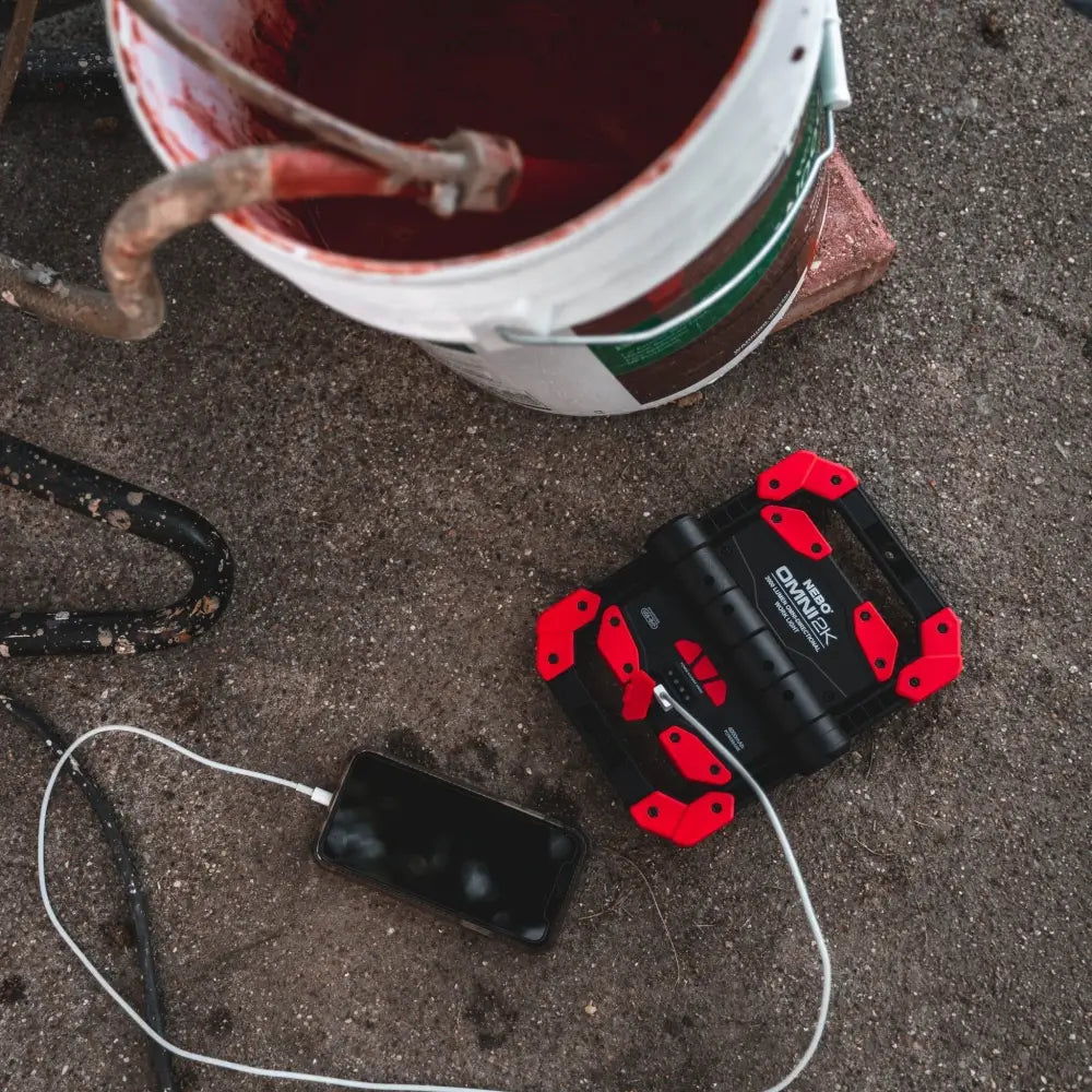 Omni 2k worklight - työvalaisin - wildpoint outdoors - varusteet retkeilyvarusteet verkkokaupasta 59,90 €