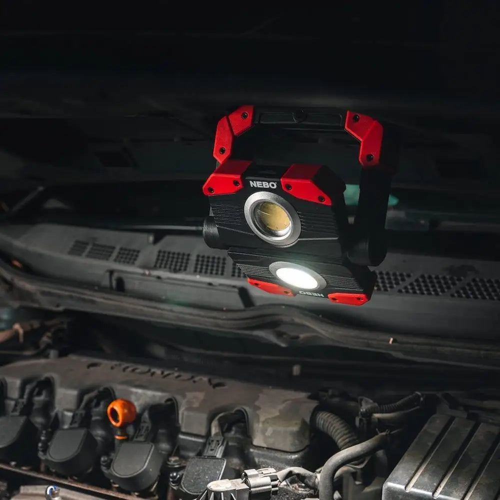 Punainen ja musta nebo omni 2k worklight työvalo kulmikas ja kestävä muotoilu