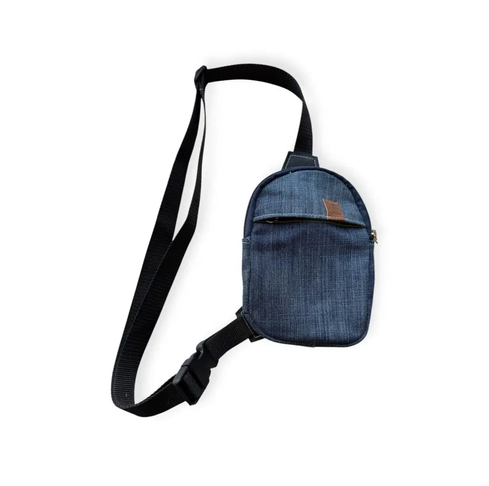 Pikkureppu farkku - kierrätetyistä farkuista retkeilyvarusteet verkkokaupasta