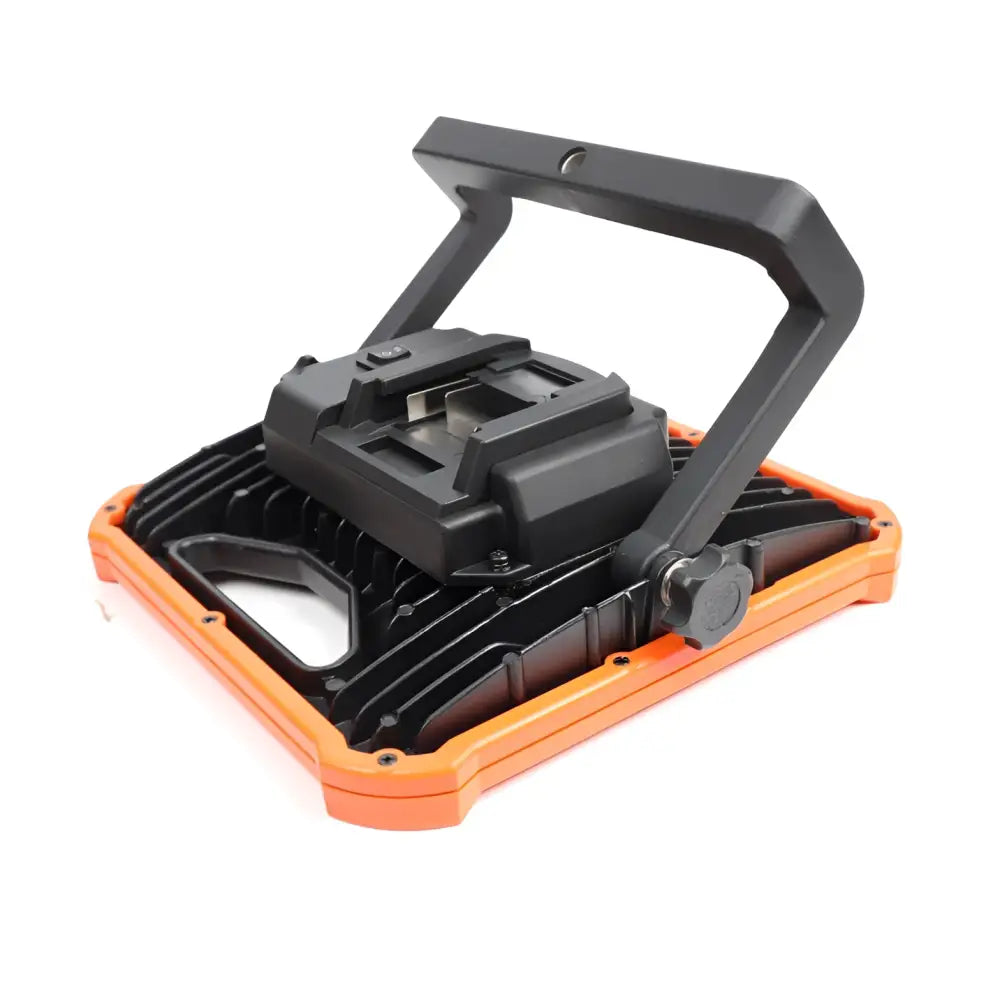 Robota dc-l18v akkukäyttöinen cob led akkuvalo - retkeilyvarusteet verkkokaupasta 39,90 €