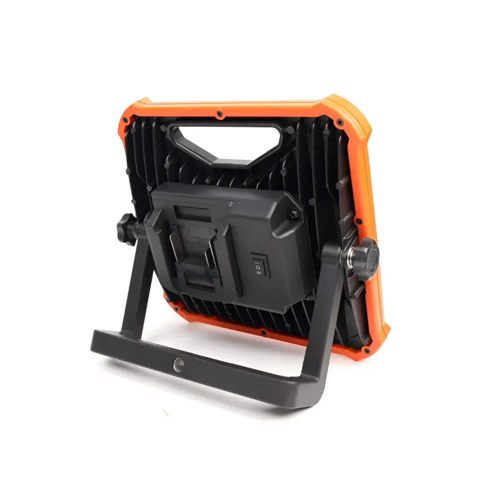 Robota dc-l18v akkukäyttöinen cob led akkuvalo - retkeilyvarusteet verkkokaupasta 39,90 €