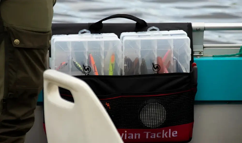 Scandinavian tackle jättikokoinen tarvikelaukku + 4x vieherasia - retkeilyvarusteet verkkokaupasta 35,90 €