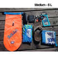 Ultra drybag buoy on kirkkaan oranssi 360swim ilmatäytteinen uimareppu sinisellä vetoketjulla ja logolla
