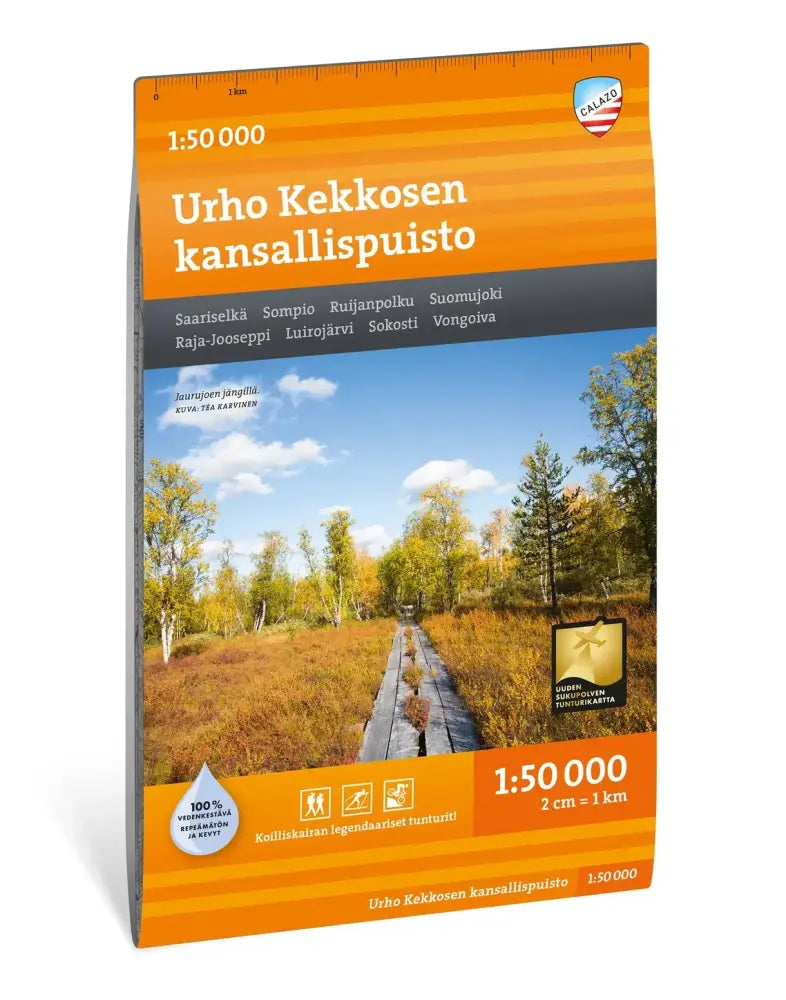 Oranssi musta kartta urho kekkosen kansallispuistosta ja maisemainen metsäpolku 1:50 000 mittakaavassa