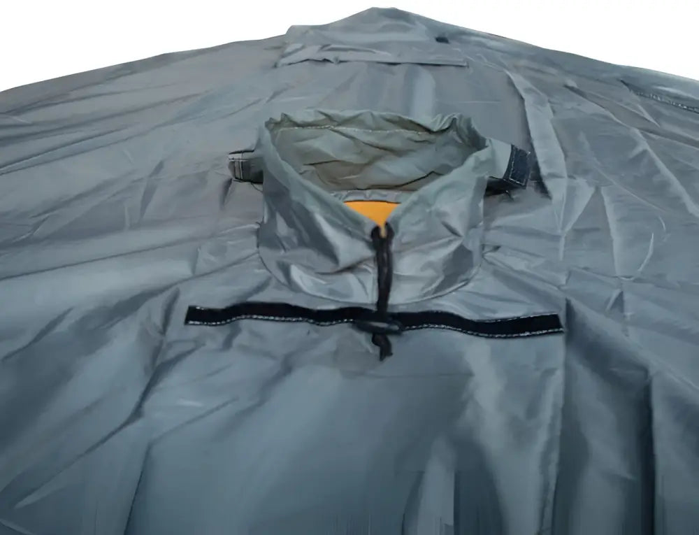 Väinö bunker thermal extreme xl sadehuppu läpiviennillä - accessories retkeily 89 €